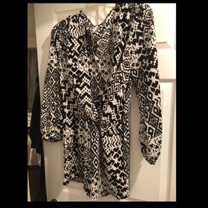 Long sleeve shorts jumper with design print